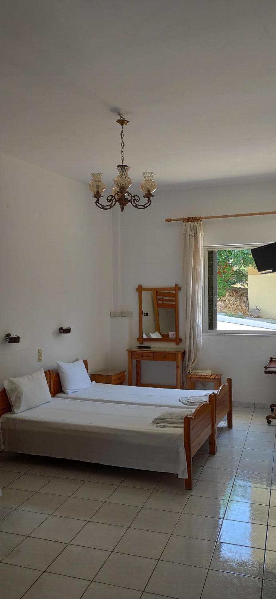 Pension Gina Méthana Exterior photo